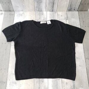 Liz Claiborne Black Short Sleeve Sweater - Size M